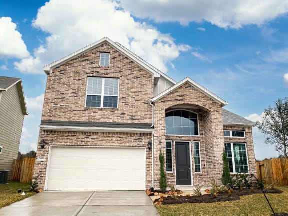 Side View at Lakeside Conroe, Texas