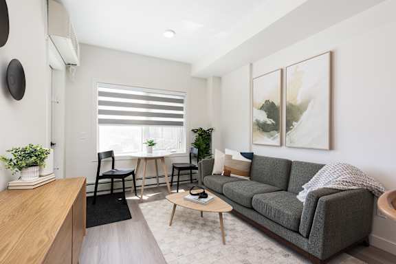 Lethbridge Living Room Arbutus