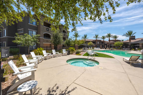 our apartments have a swimming pool and lounge chairs
