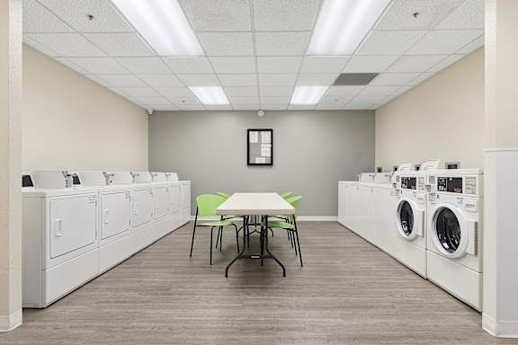 Laundry room at Pin Yuen, Sacramento