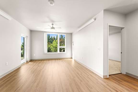 Unfurnished Living Area at Terracina Vista, Portland Oregon