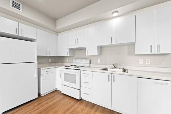 Kitchen with White Stove at Terracina Vista, Portland, OR