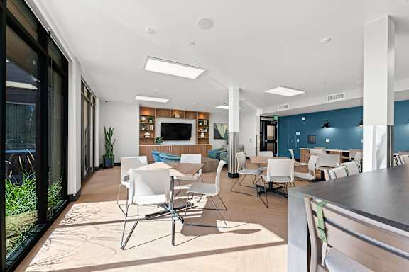 Modern Dining Area at Terracina Vista, Portland, OR