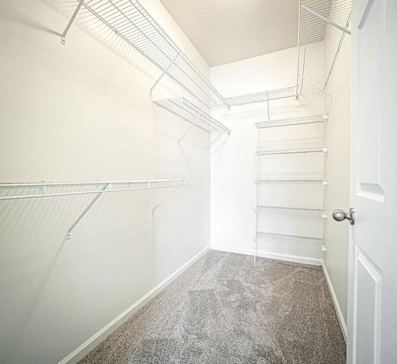 Walk in Closet at Heritage Court, New Jersey