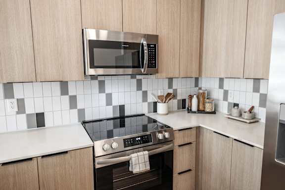 Kitchen Appliances at Anthem House Apartments, Alabama