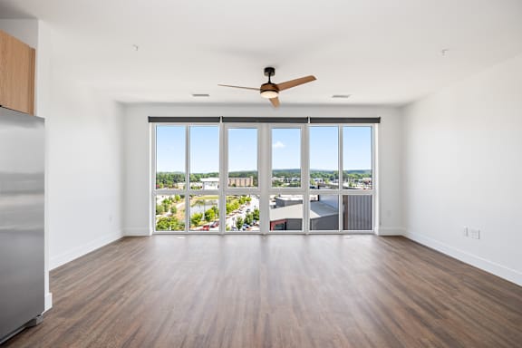 Spacious room at Anthem House Apartments, Huntsville, Alabama