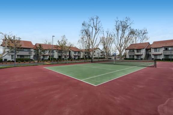 Green Tennis Court at Azul Apartments in Hemet CA
