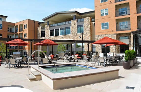 small pool at 5300 Centre, St. Peters, MO, 63376
