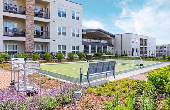 Rooftop view of neighborhood at 5300 Centre, Missouri
