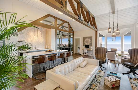 Oceanaire interior