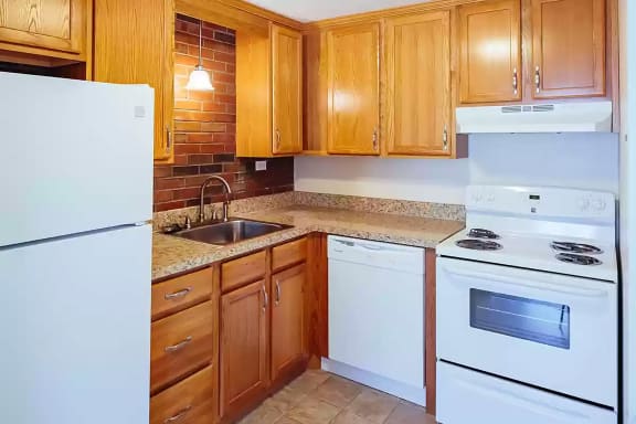 a kitchen with white appliances&#xA0;at Stonebridge, Ellington, CT, 06029