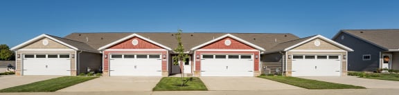 West Jefferson Ohio Apartment Rentals Redwood Living Redwood West Jefferson Banner