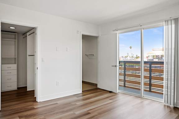 Room 2 with En Suite and Balcony