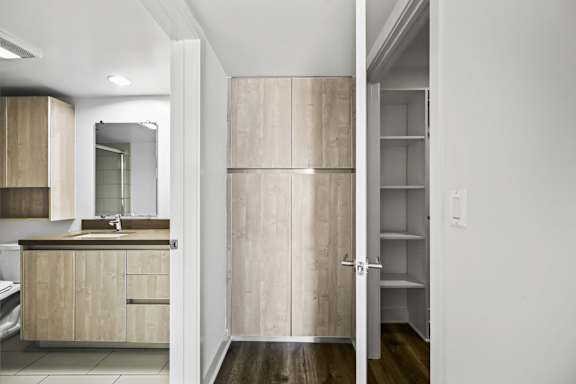 Bedroom 3 closet, linen and bathroom