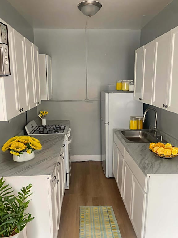 Floor Plan  Open Kitchen at Lifestyle Apartments at Syracuse, Syracuse, NY
