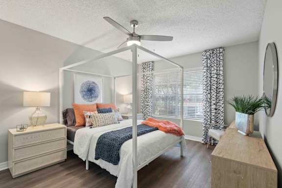Spacious Bedroom at Coastline Apartments, Fort Walton Beach, 32547