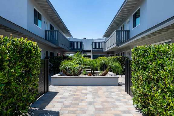 Green Courtyard at Eastside Haven at 17th Apartments, Costa Mesa