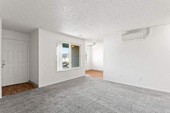 Blank Room at Garden Villa Apartments, Portland, OR