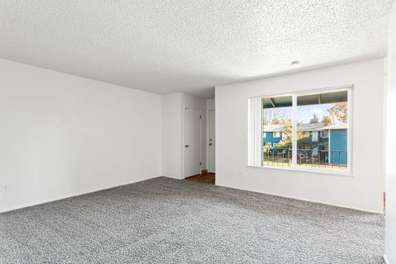 Neutral Room at Garden Villa Apartments, Portland, OR