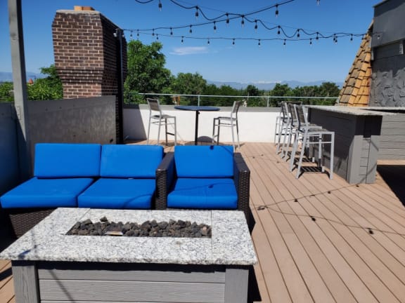 Spacious Rooftop Patio