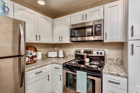 Kitchen Appliances at Fusion Apartments, Orlando, Florida