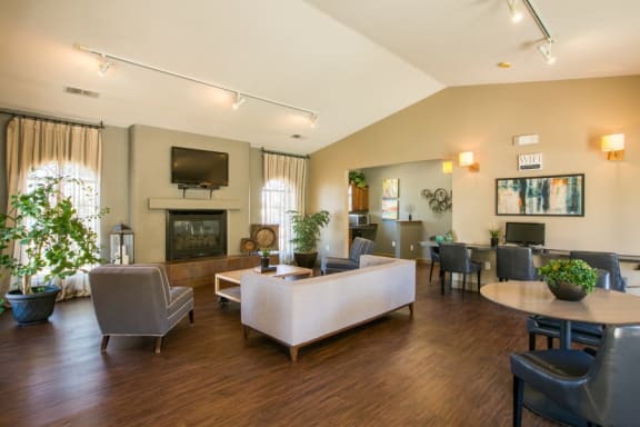 Clubhouse and leasing office