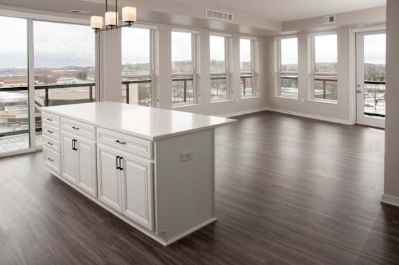 Expansive Windows at Residences at 1700, Minnetonka, Minnesota