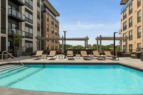 Residences at 1700, Minnetonka, MN have Poolside Lounge Chairs