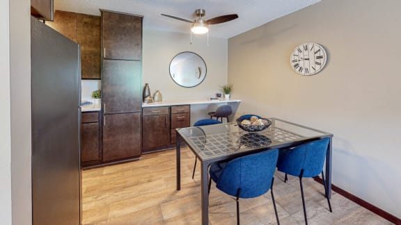 Eat In Kitchen at Shoreview Grand, Shoreview