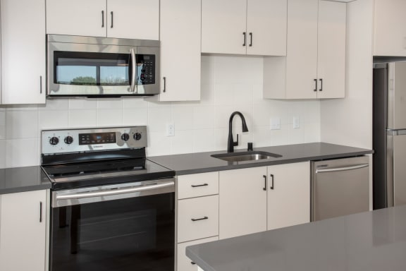 Modern Kitchen at The Hill Apartments, Minnesota, 55103