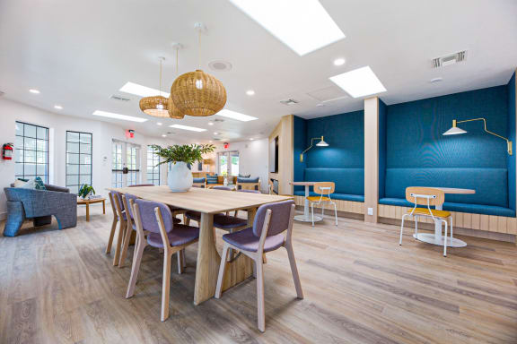 Community Dining Area at The Resort at Encinitas Luxury Apartment Homes, Encinitas