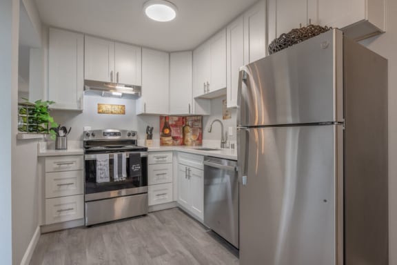 Fully Equipped Kitchen at Danville Park, Danville, CA, 94526