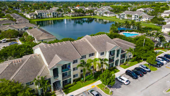 Villa Capri Exterior Community