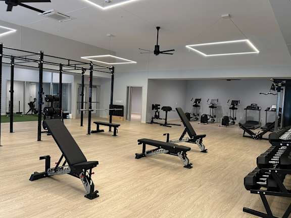 Fitness center at 7 West 7th Apartments, Cincinnati