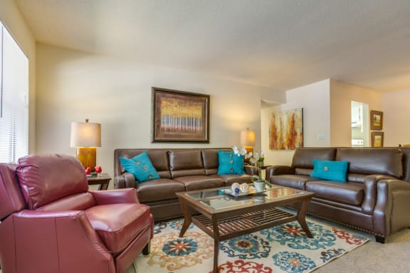High Country Apartments Living Room Tuscaloosa, AL
