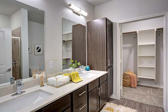 Bathroom with sink and mirror at Edge and Stone, Texas, 78260