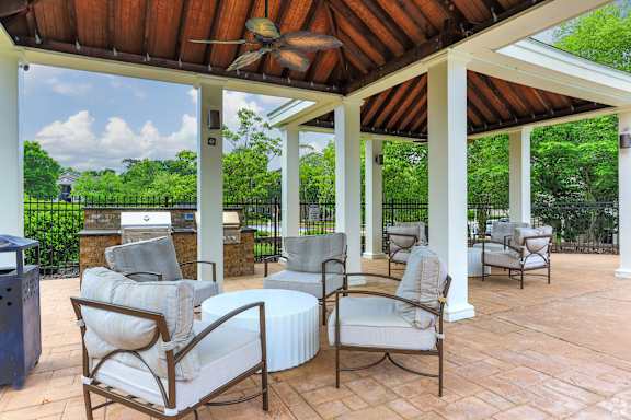 Outdoor Patio at Mill Creek Run Apartments, Macon