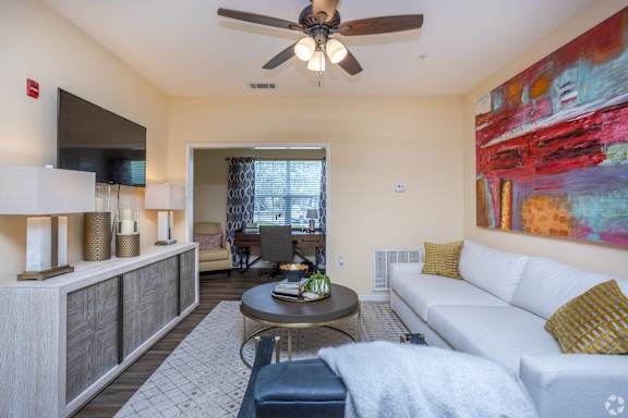Resort Style Living Rooms at Mill Creek Run Apartments, Macon, 31216