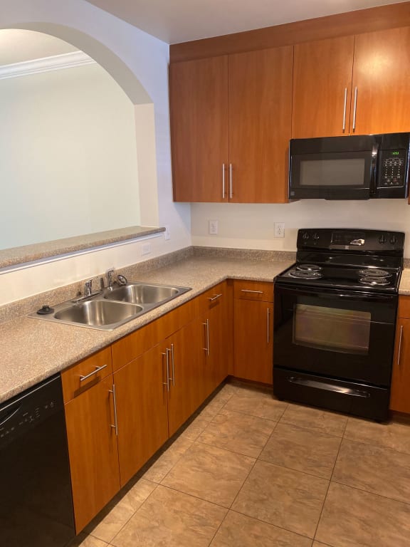 2B2 Available Units Belmont at City Center Apartments