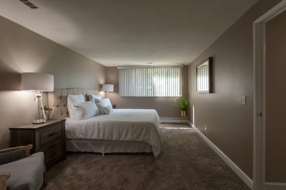 Luxurious Bedroom  at Aspen Village, Cincinnati, OH, 45238