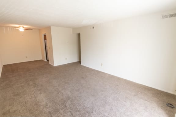 This is a photo of the living room in the 652 square foot, 1 bedroom, 1 bath B-style apartment at Blue Grass Manor Apartments in Erlanger, KY.