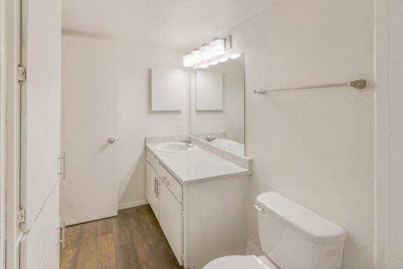 Large Soaking Tub In Master Bathroom at The Biltmore, Texas