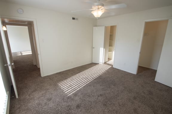A1Den Floor Plan at The Biltmore, Dallas, 75231