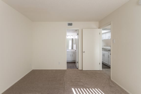 This is a photo of the bedroom in a 515 square foot 1 bedroom, 1 bath apartment at Canyon Creek Apartments in Dallas, TX