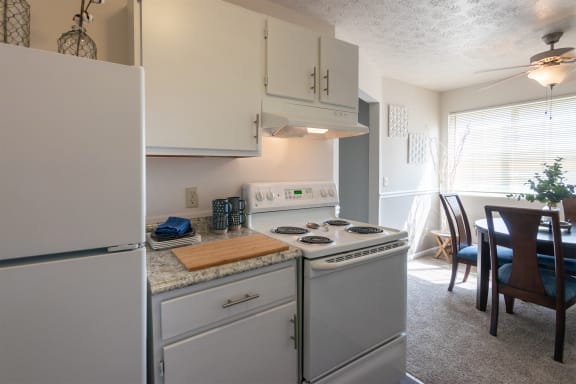Fully Furnished Kitchen With Stainless Steel Appliances  at Fairfield Pointe, Fairfield