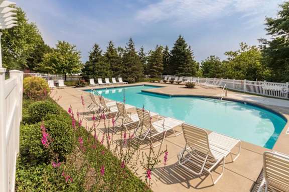 Pool With Sundecks  at Fairfield Pointe, Fairfield, 45014