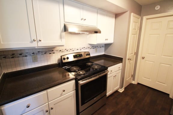This is a photo of an upgraded kitchen in the 1056 square foot 2 bedroom Gainsway at Trails of Saddlebrook Apartments in Florence, KY.