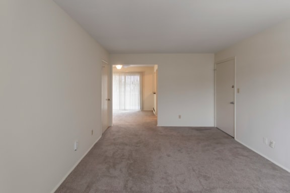This is a photo of the living room of a 2 bedroom, 758 square foot apartment at Lake of the Woods Apartments in Cincinnati, OH.