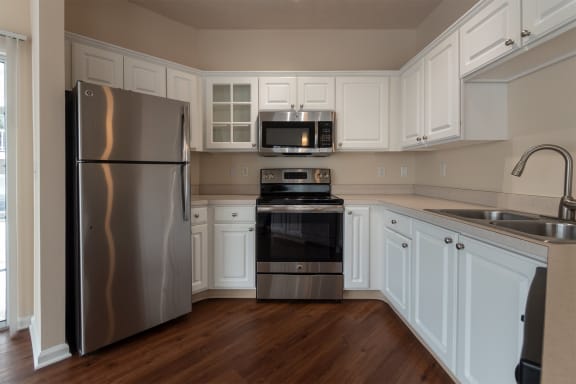 This is a photo of the kitchen in the 1255 square foot, 2 bedroom, 2 bath LIghthouse floor plan at Nantucket Apartments in Loveland, OH.