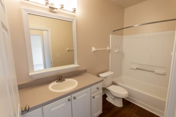 This is a photo of the bathroom in the 1255 square foot, 2 bedroom, 2 bath LIghthouse floor plan at Nantucket Apartments in Loveland, OH.